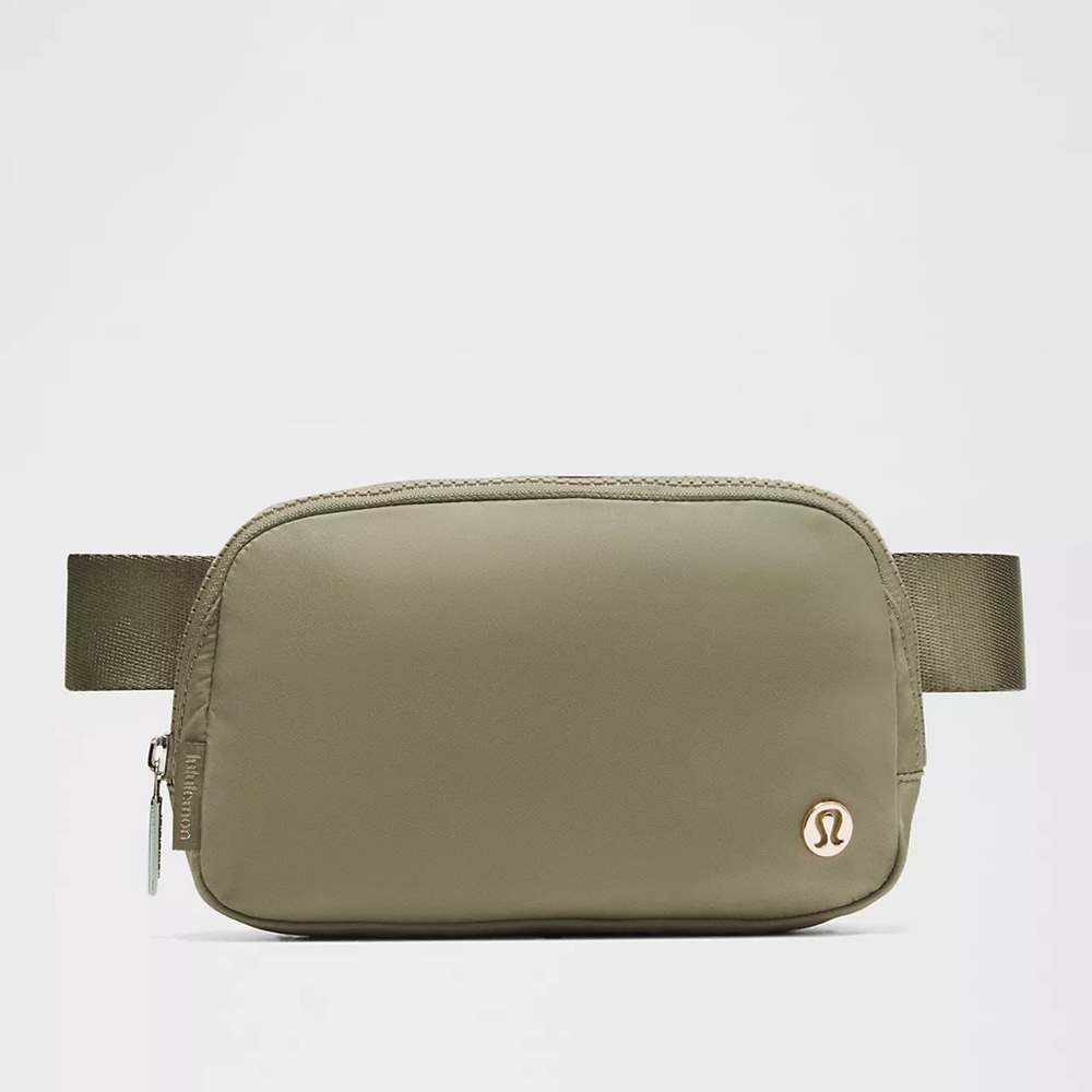 NWOT Lululemon Everywhere Belt Bag - Sage Green